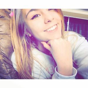 Meet your Posher, Marissa